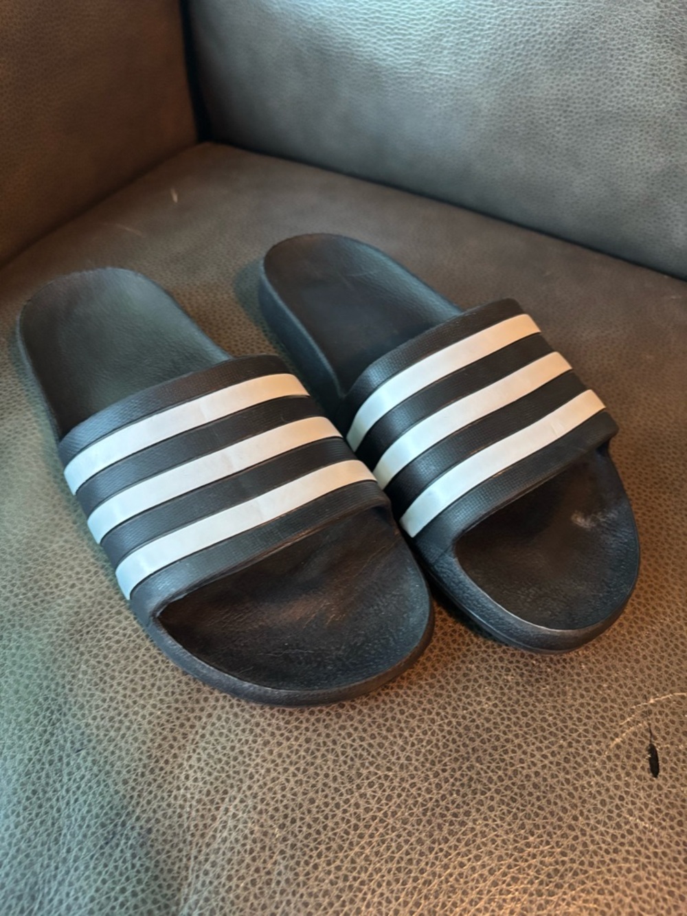 NWOT Adidas Black and White Slide Sandals Women’s size 8
